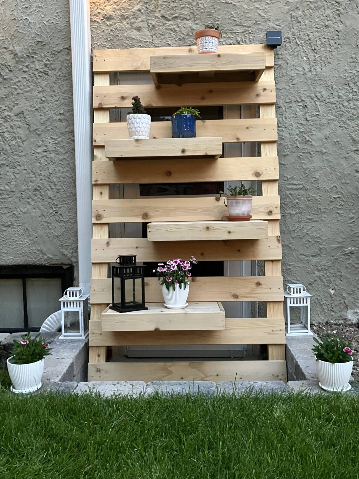 Chisel Planter Milwaukee Arbor, Planter, Trellis Projects | Chisel + Vine