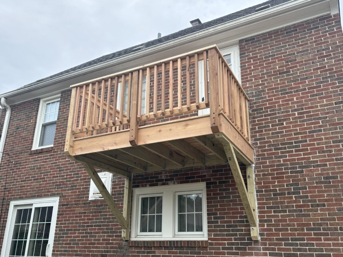 Whitefish-Bay-Balcony-Deck1